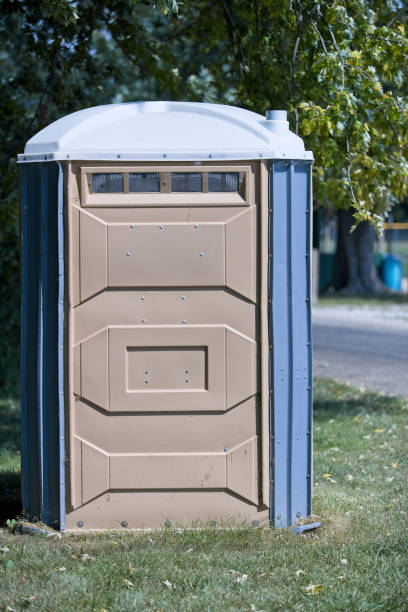 Best Sanitation services for porta potties  in Bayou La Batre, AL